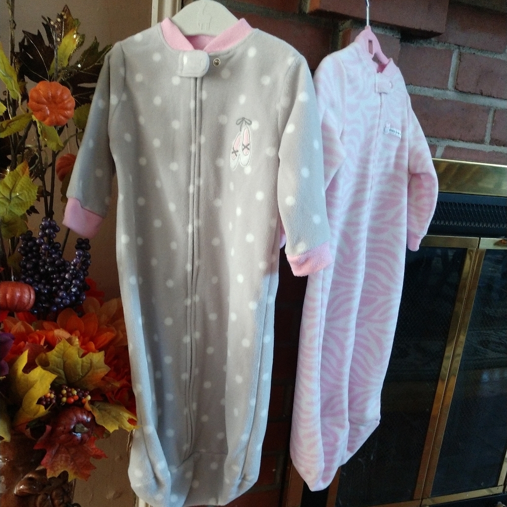 Bundle of 2  sleep sacks , S, excellent condition
